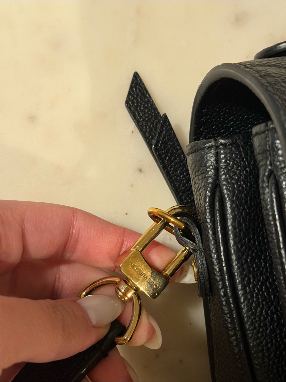 Authentic Pochette Métis Louis Vuitton - Picture 4 of 12